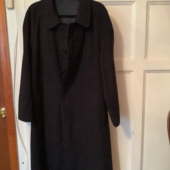 Distinguished Gentleman Sulka Cashmere Reversible Navy Coat
